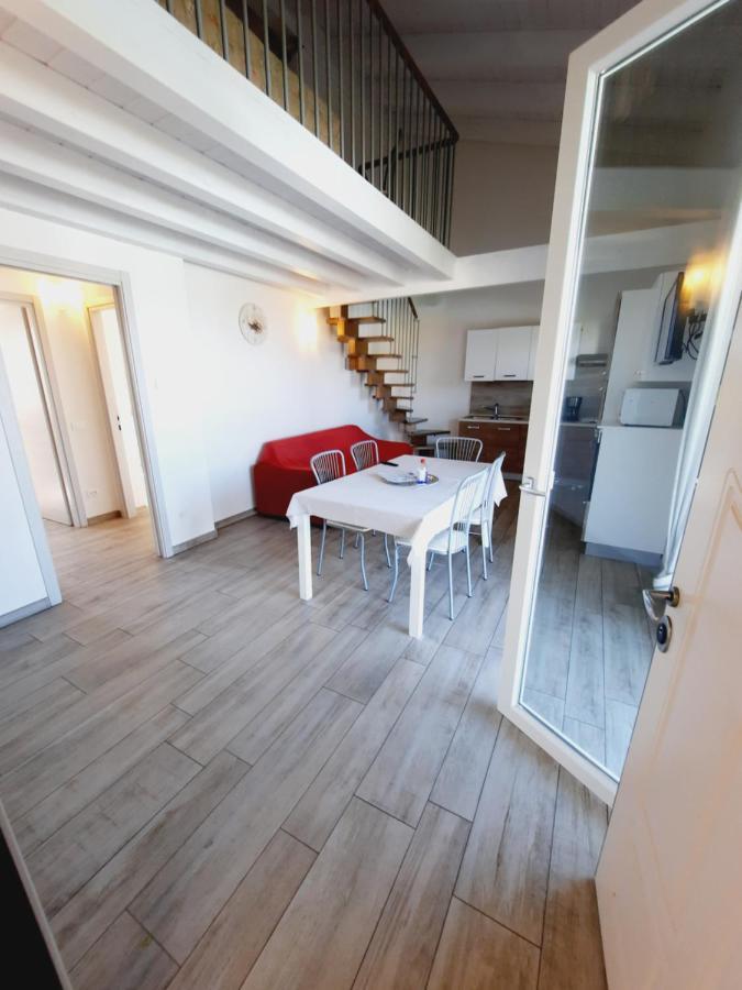 Villaggio Esmera Desenzano del Garda Luaran gambar