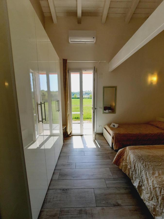 Villaggio Esmera Desenzano del Garda Luaran gambar