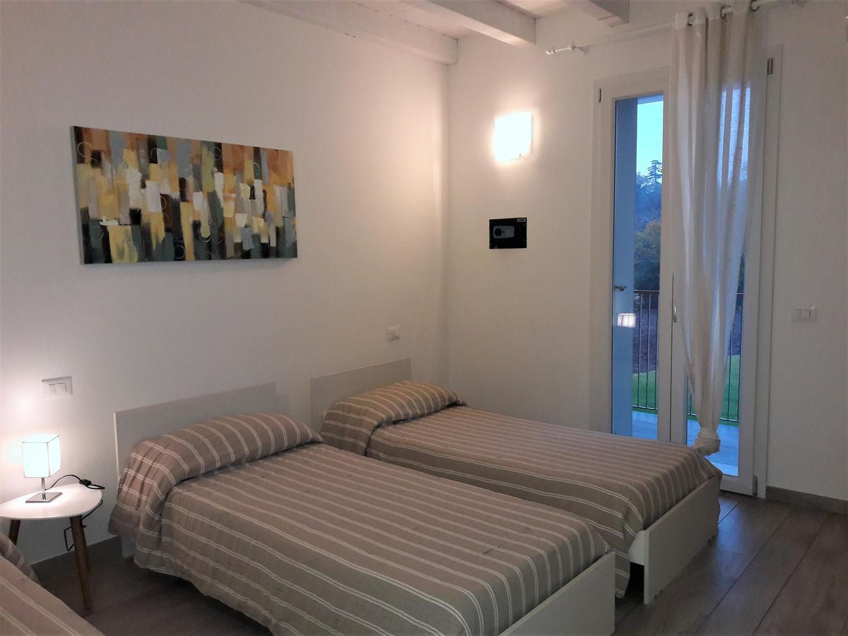 Villaggio Esmera Desenzano del Garda Luaran gambar