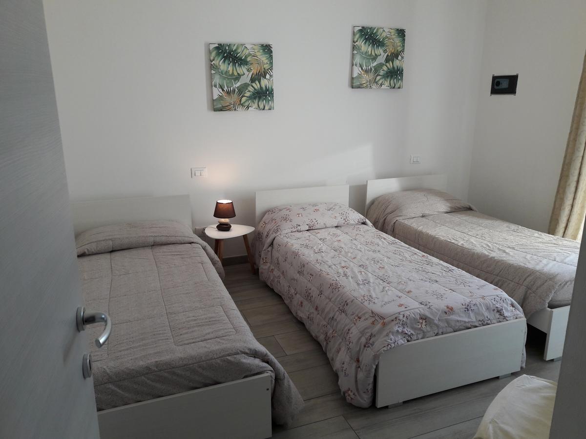 Villaggio Esmera Desenzano del Garda Luaran gambar