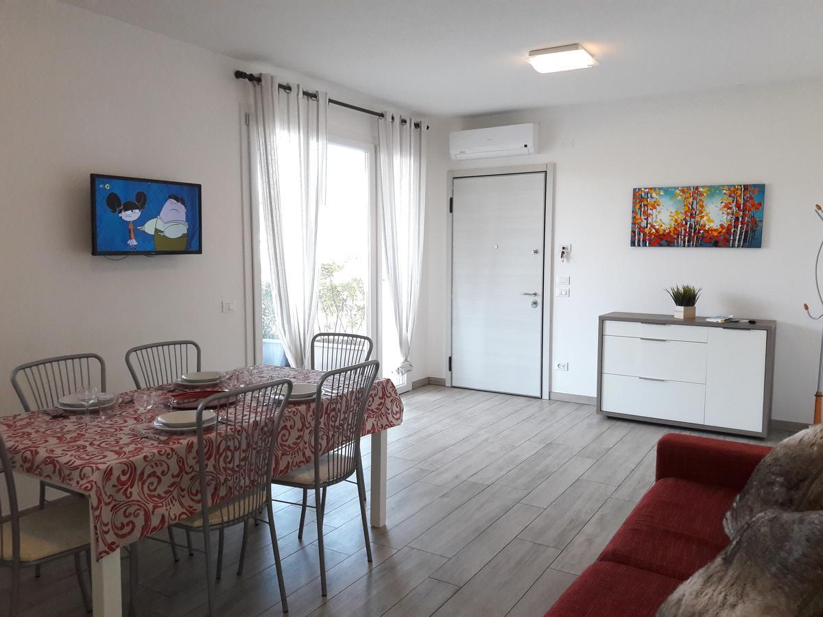 Villaggio Esmera Desenzano del Garda Luaran gambar